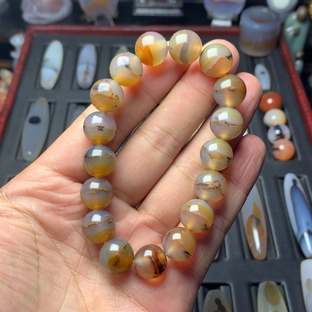 玛瑙/玉髓手链未镶嵌7****?