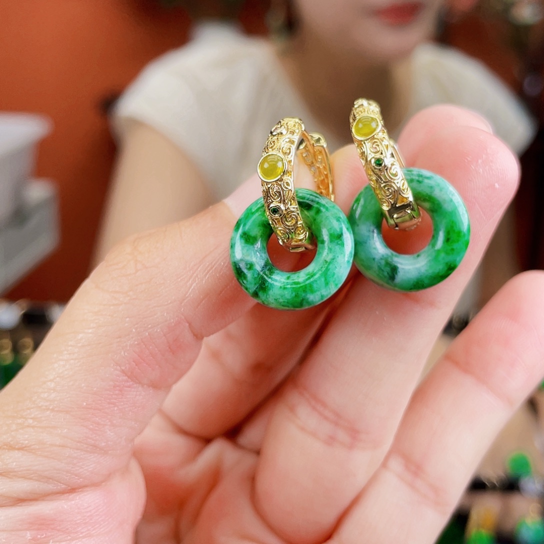 未镶嵌翡翠耳饰饰品