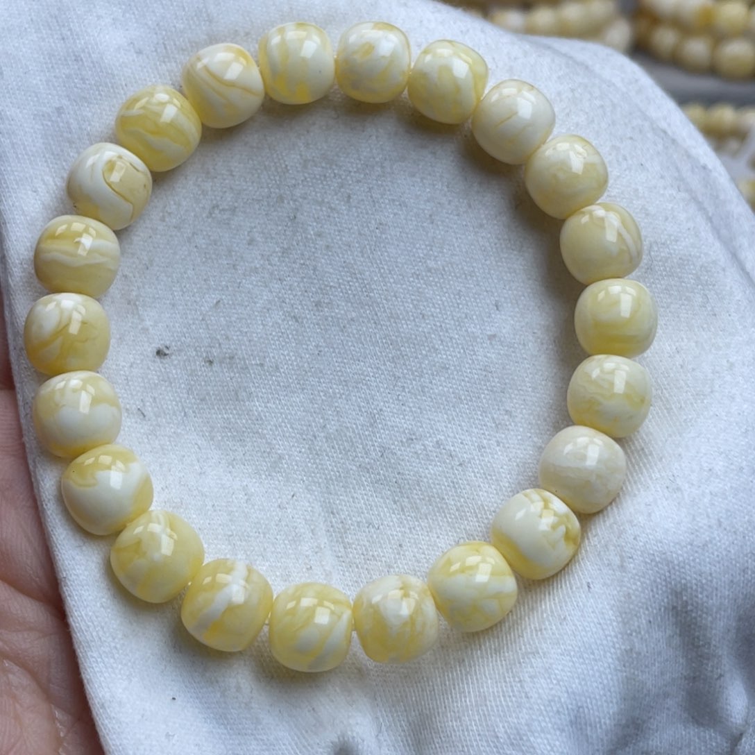 蜜蜡裸石未镶嵌小***x9.5m蜜蜡手串