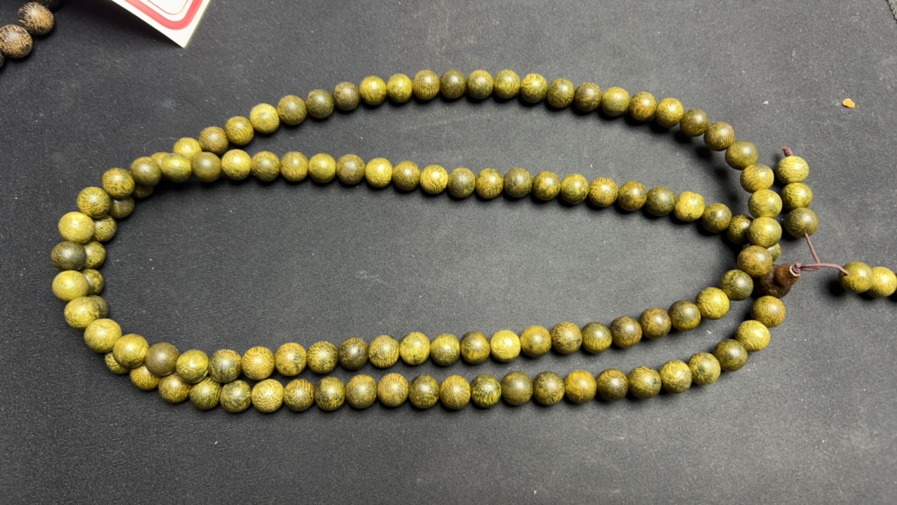 7A38福来精选精美绿色脖挂108颗10mm