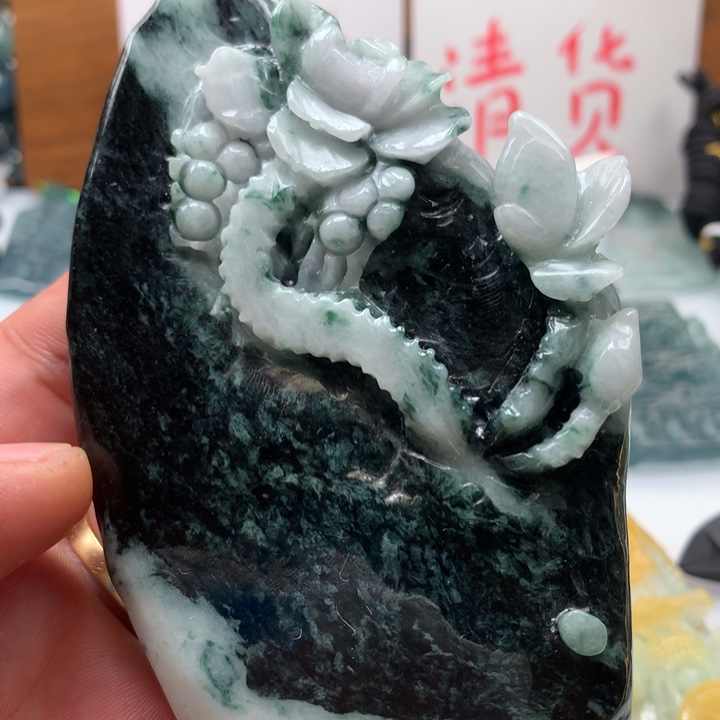 翡翠颈饰未镶嵌保真天然a货翡翠