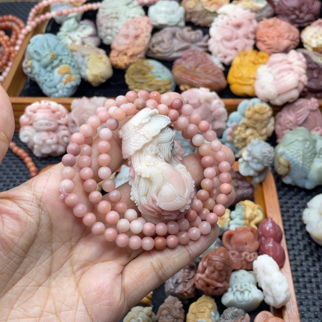 不***心玛瑙/玉髓未镶嵌珠宝半成品