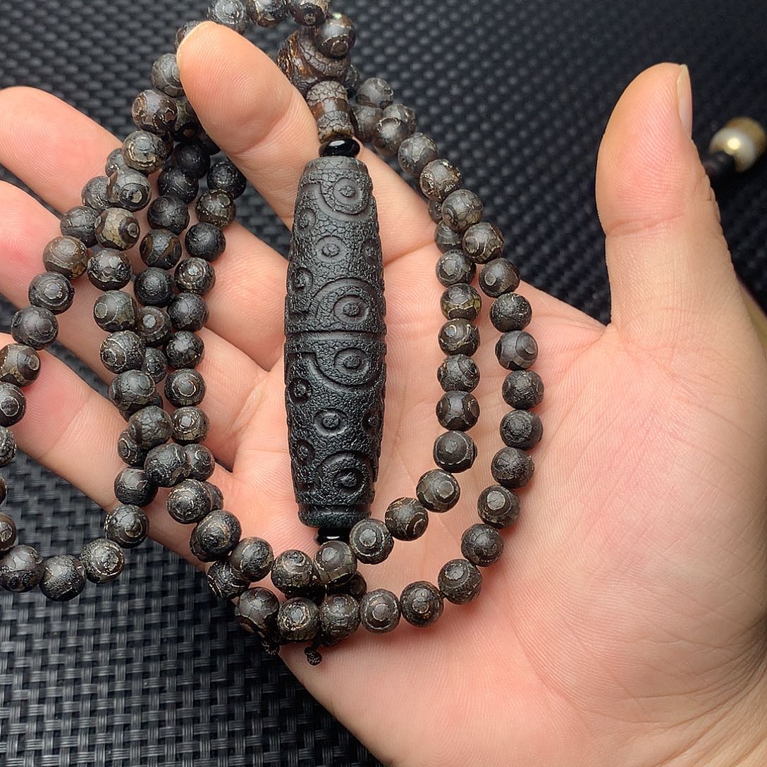 天***坤玛瑙/玉髓未镶嵌手链