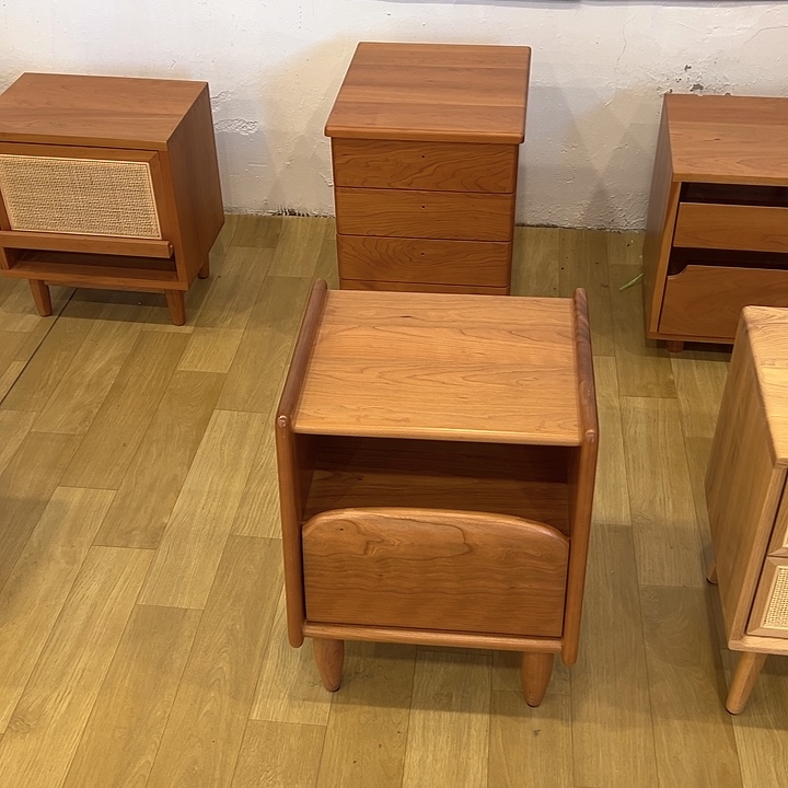 北美福利床头柜不退不换