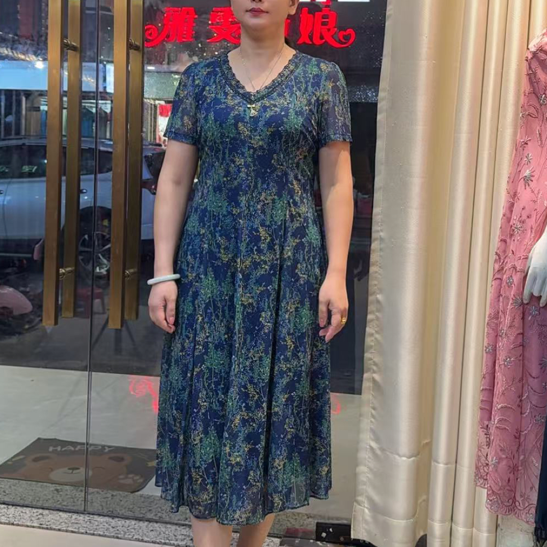 气质修身台湾纱中长款碎花连衣裙优雅花边领妈妈装