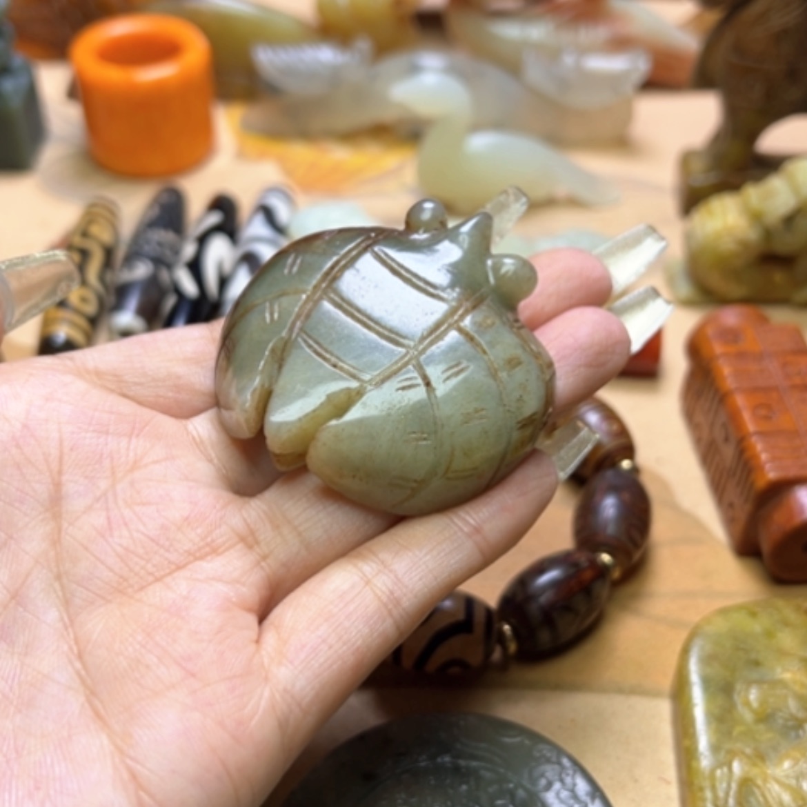 【闪购商品】蛇纹石玉颈饰未镶嵌