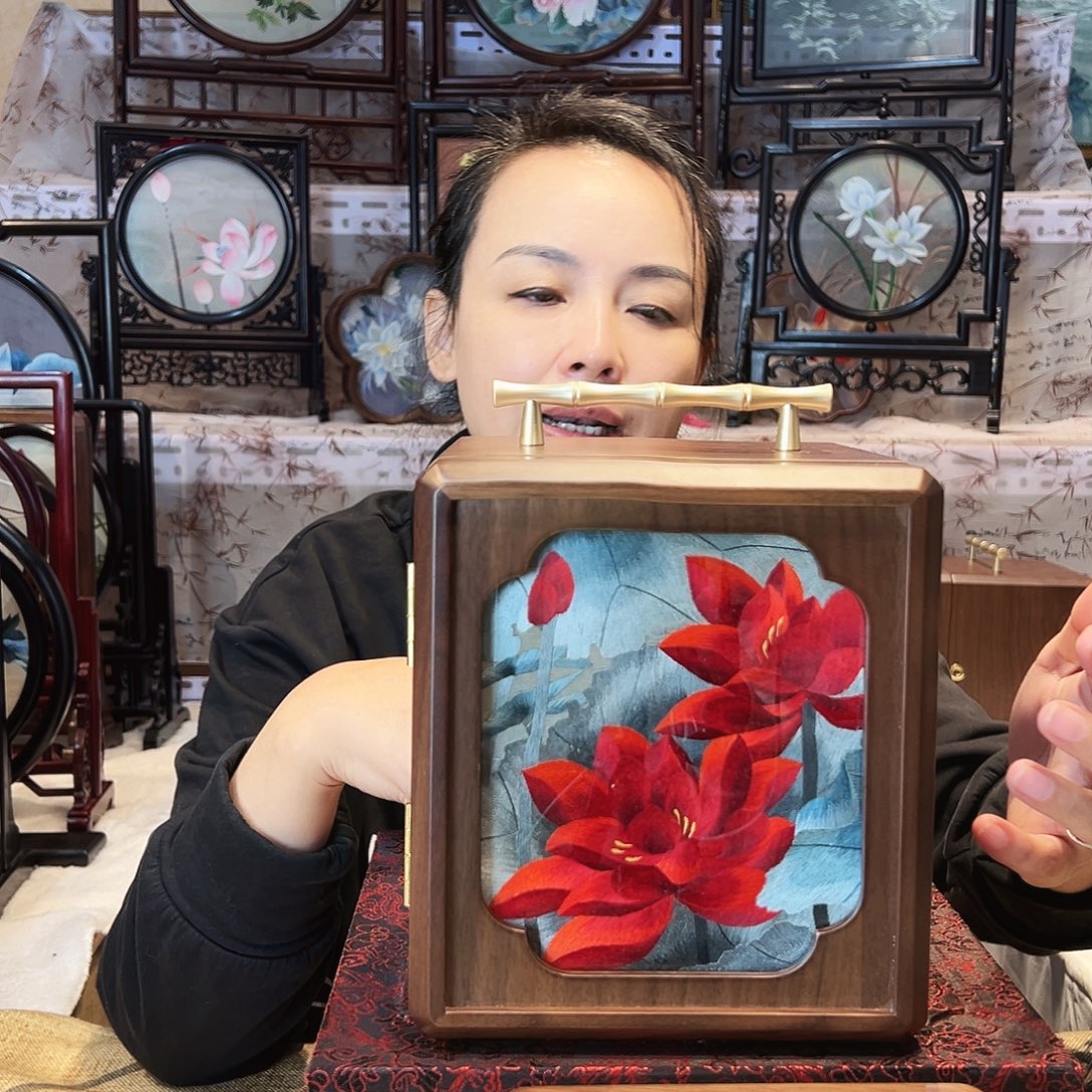 织绣苏绣首饰盒保险柜