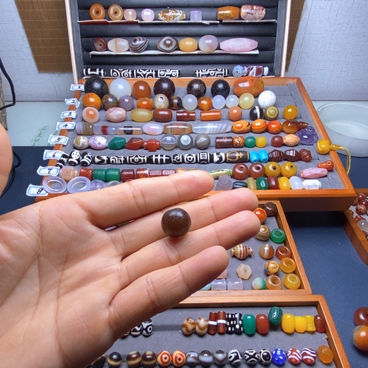 F***n玛瑙/玉髓未镶嵌颈饰