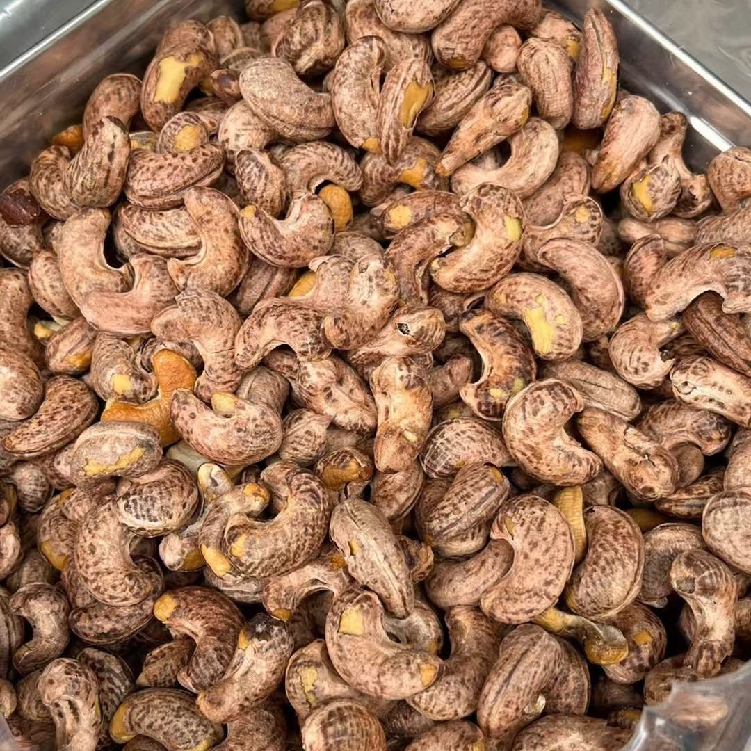 新货A170盐焗紫皮大颗粒带皮腰果鲜香酥脆休闲零食坚果