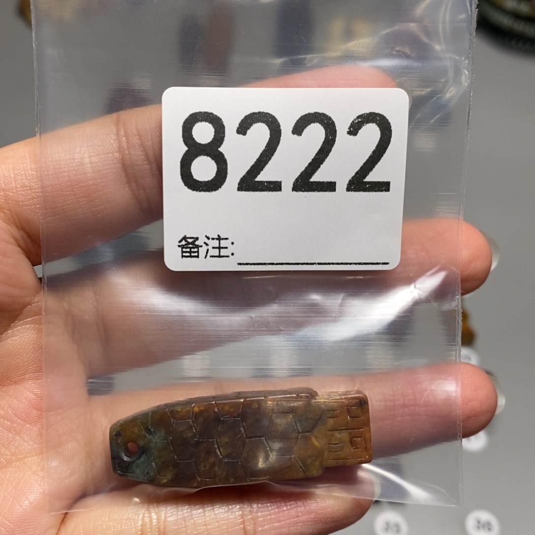 颈饰未镶嵌透闪石质玉欢****久