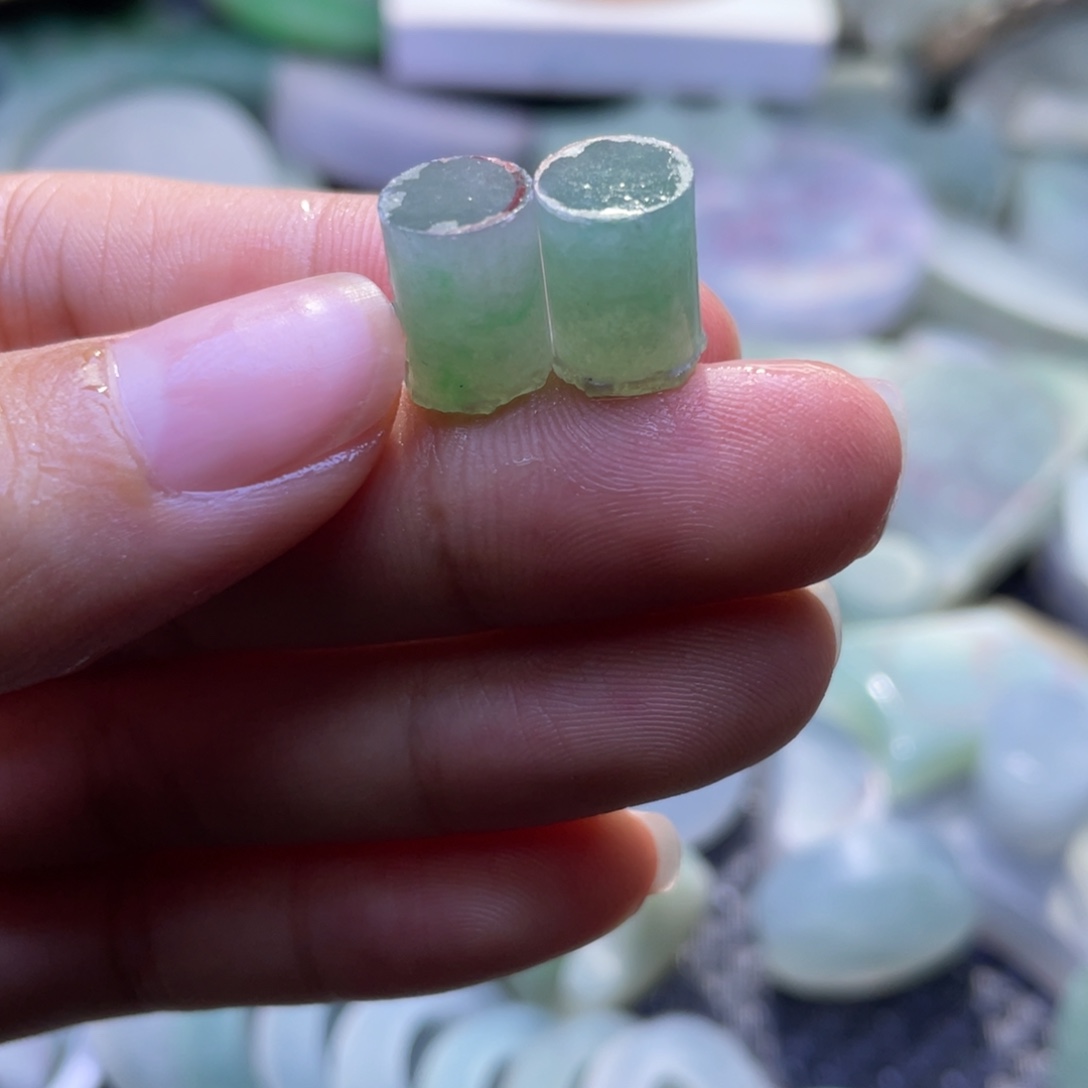 定制翡翠未镶嵌卡8