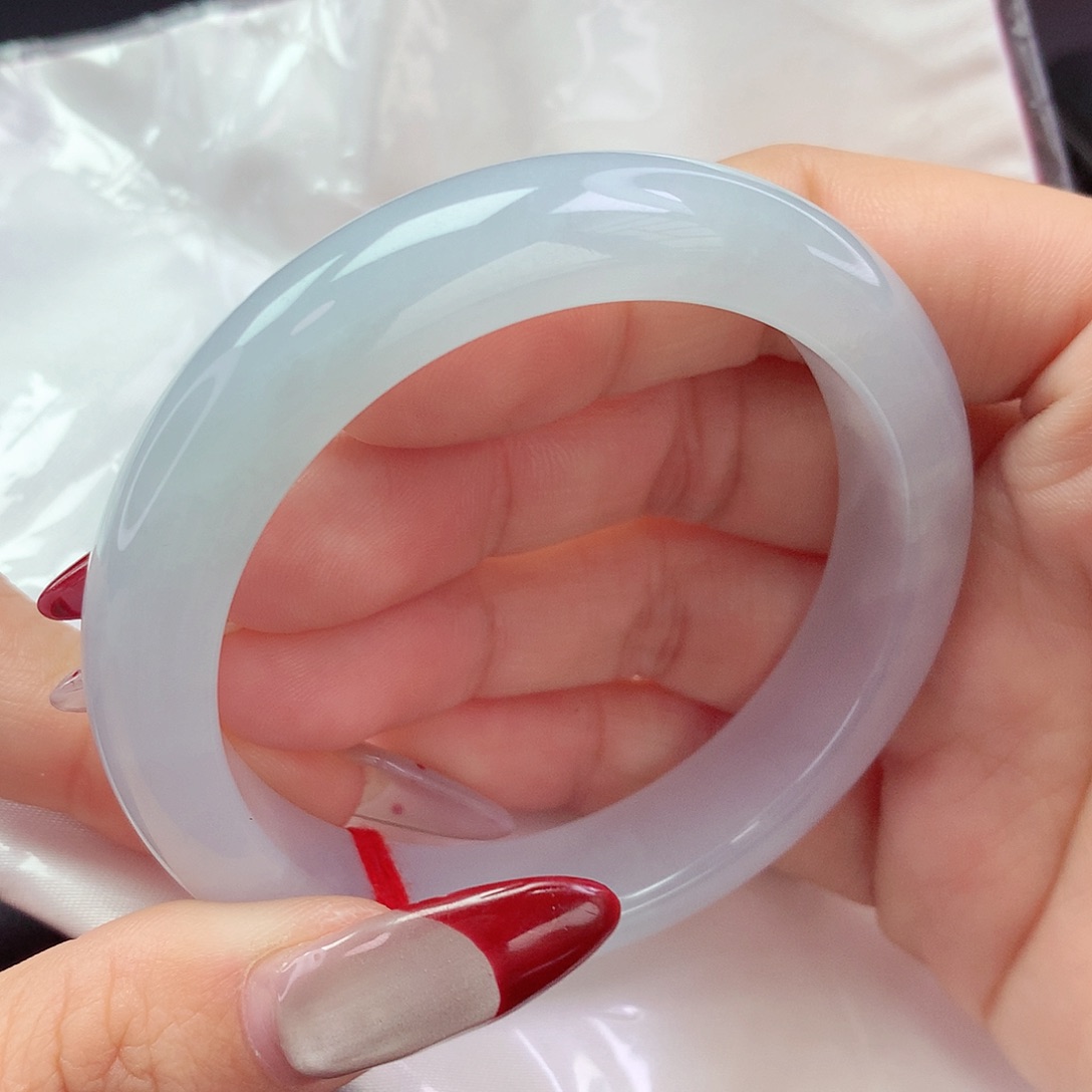 【闪购商品】翡翠手镯未镶嵌a 13010