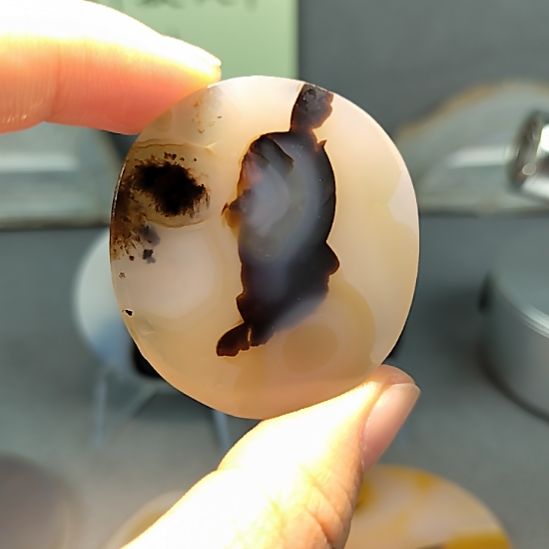 玛瑙/玉髓未镶嵌吊坠挂牌人物