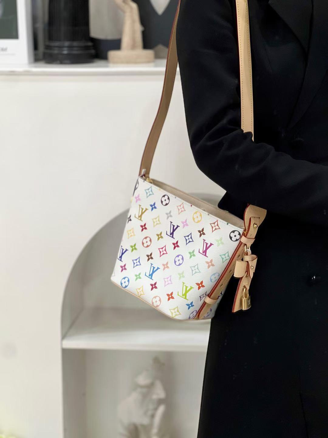 全新未使用 LouisVuitton/路易威登 all in bb 小号白三彩/甄选