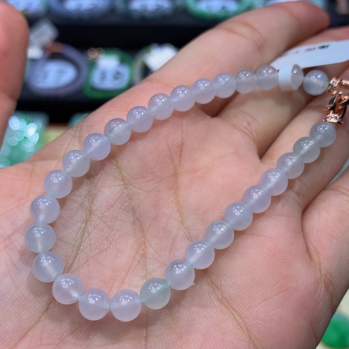 翡翠手链未镶嵌翡翠