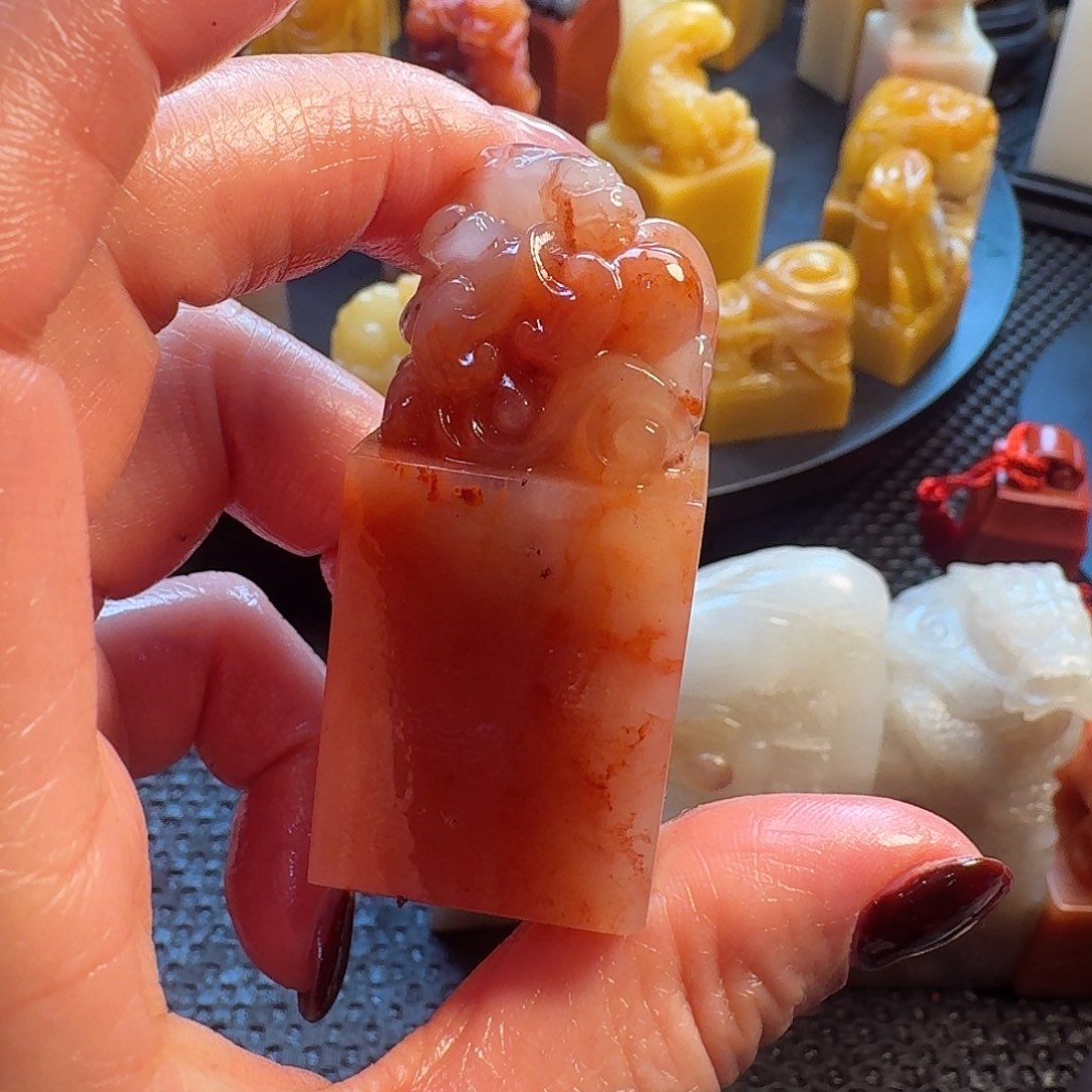 寿山石印石老挝石