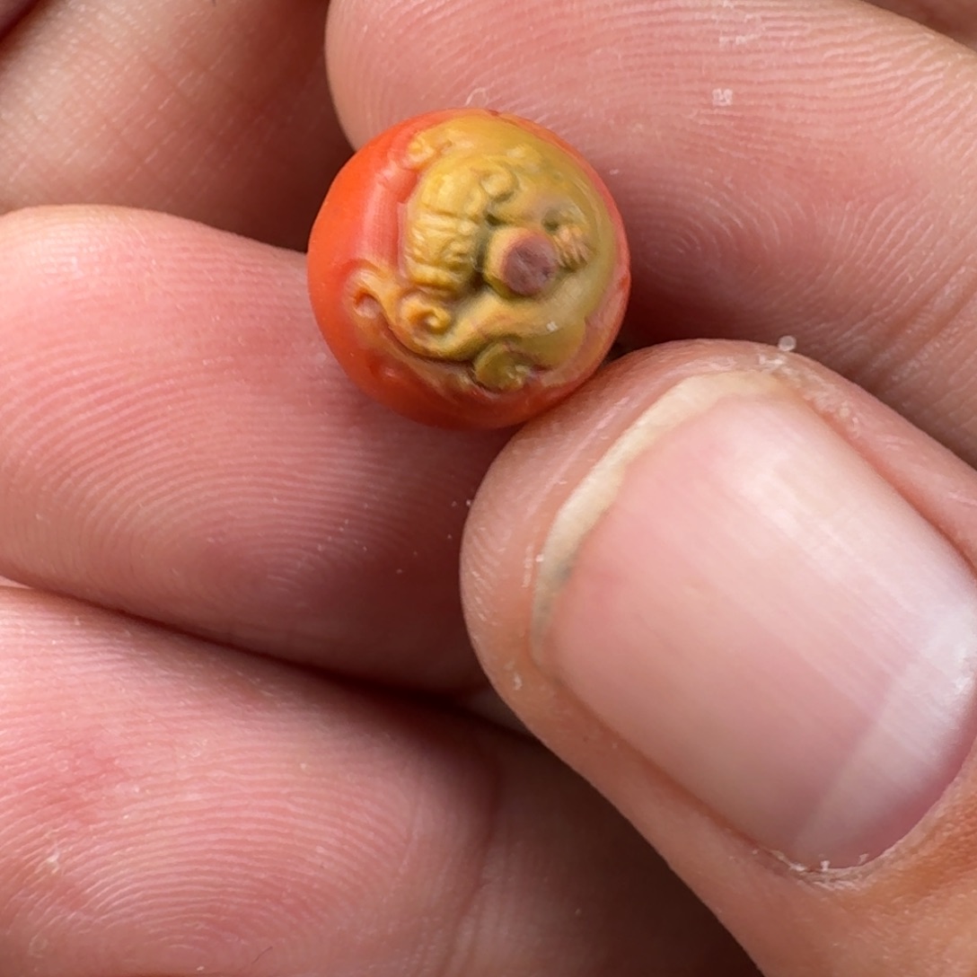 南红玛瑙包浆雕刻赤龙11.3mm未镶嵌