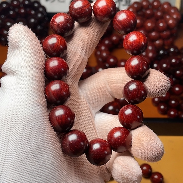 檀香紫檀（小叶紫檀）1.5泥料金星小钢珠