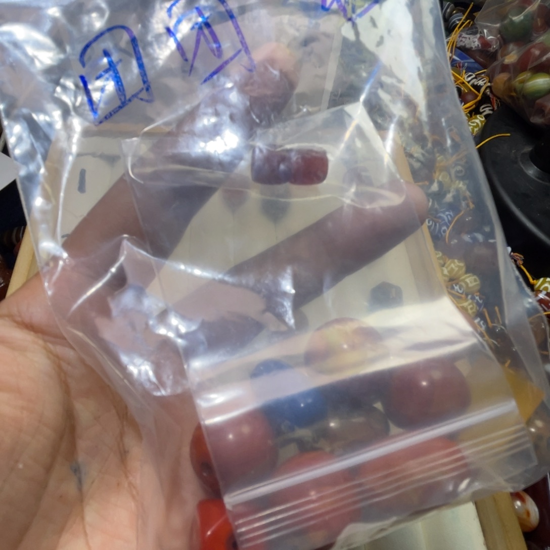 团***壳玛瑙/玉髓未镶嵌珠宝半成品