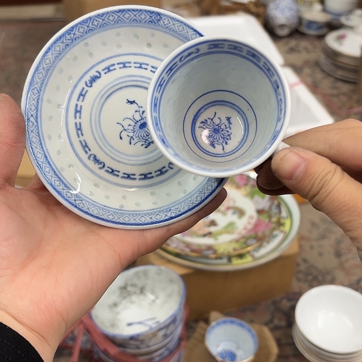 摆件陶素玲龙花心一杯一碟