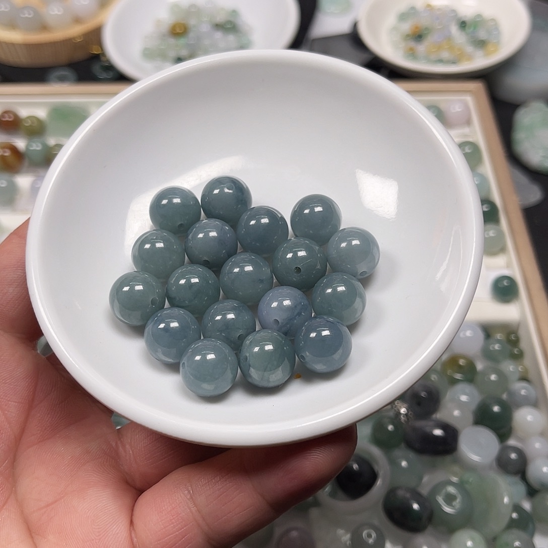 你***吗翡翠未镶嵌吊坠(不含链)