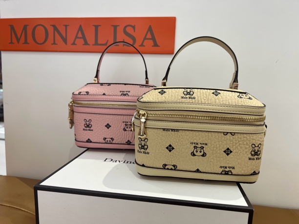 小方包单肩百搭相机包时尚新款包包女包斜挎手提包女士印花盒子包