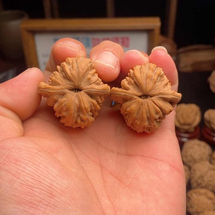 文玩核桃吊坠人*34楼子