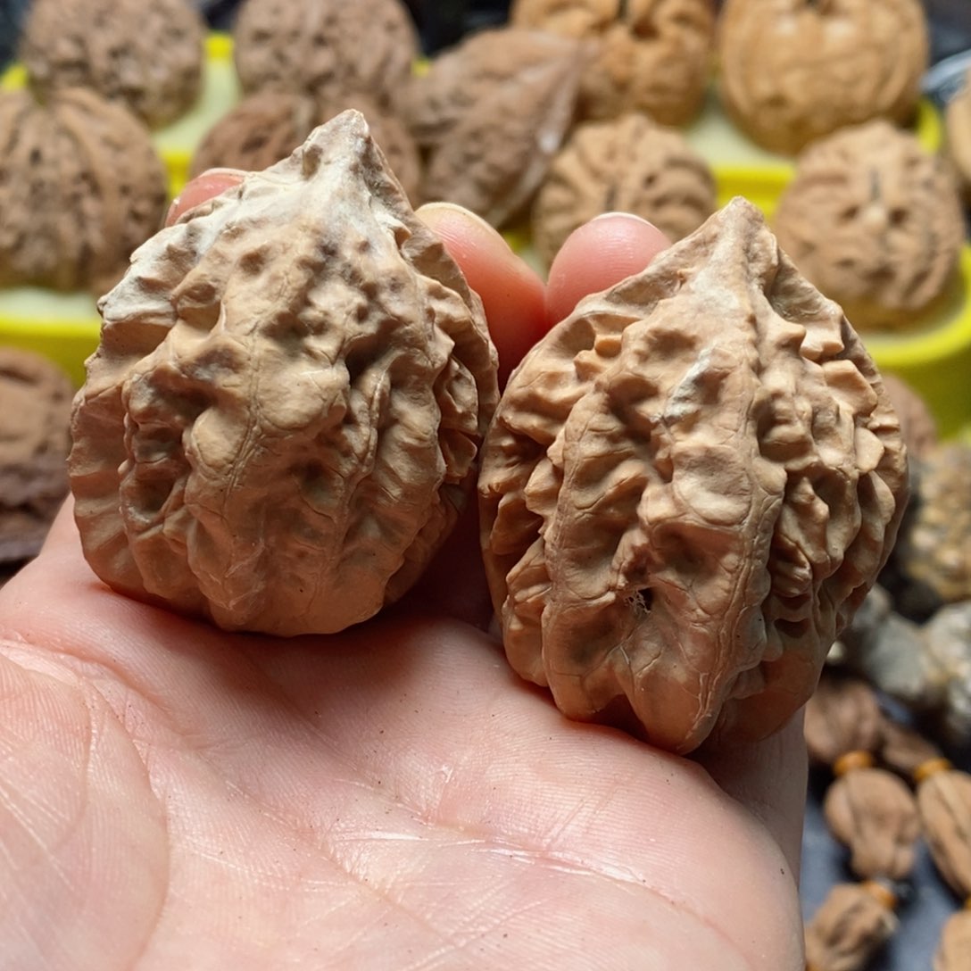 文玩核桃吊坠瑕疵43