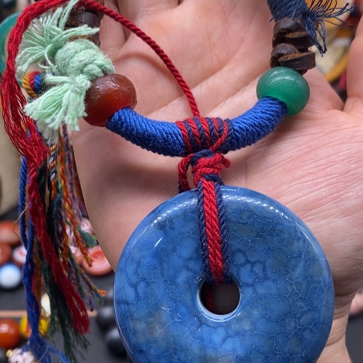 玛瑙/玉髓颈饰合金