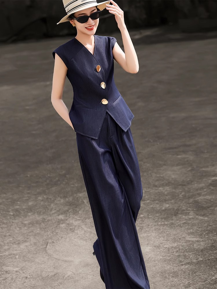 0724夏季新款气质高级感无袖V领马甲上衣高腰阔腿裤套装女