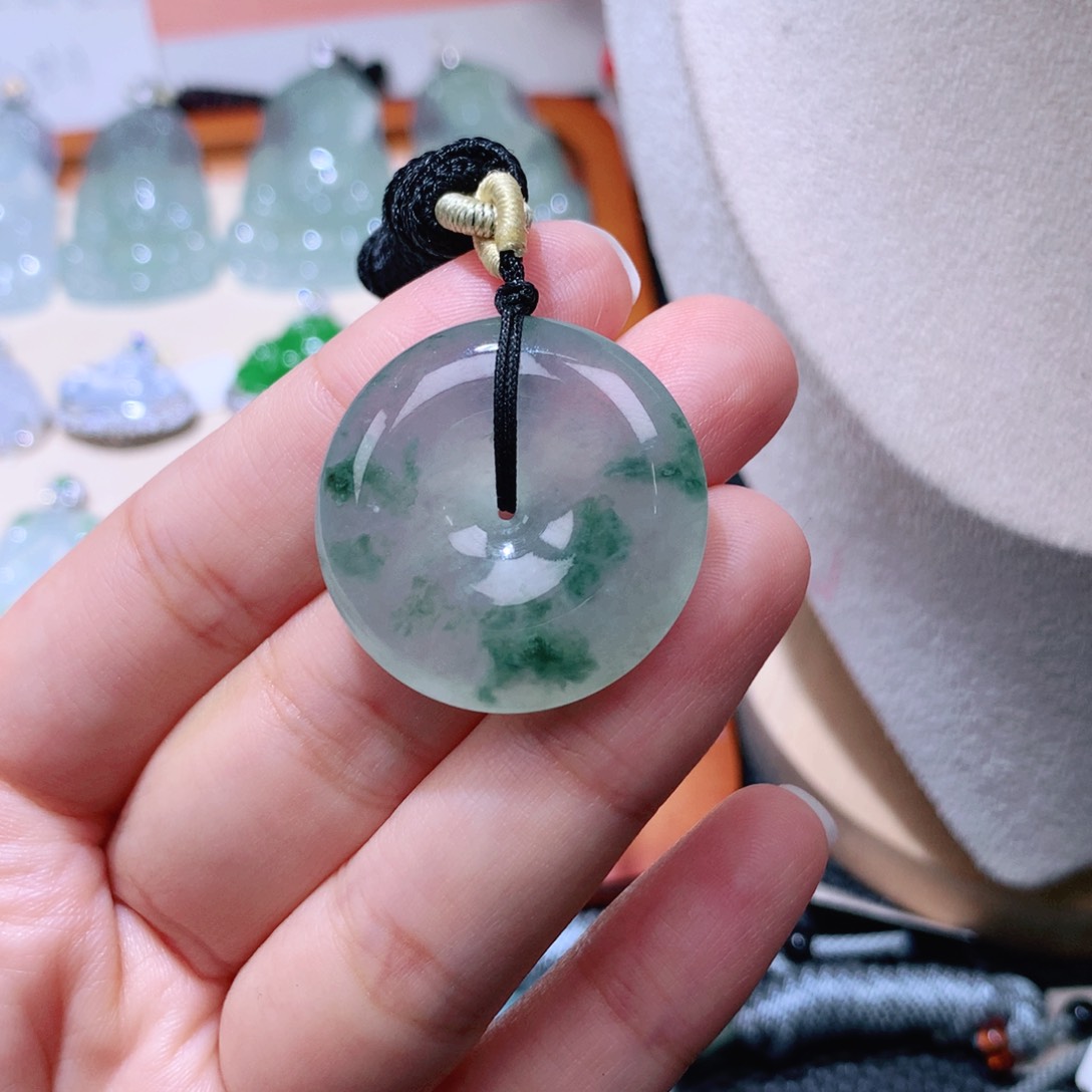 颈饰未镶嵌翡翠扣子29.6*6.5