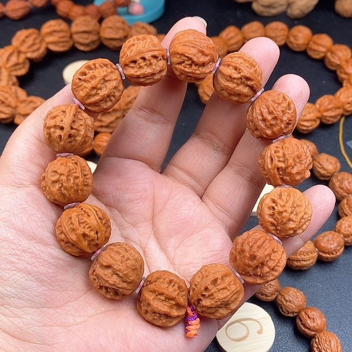 文玩核桃手串京八棱手串