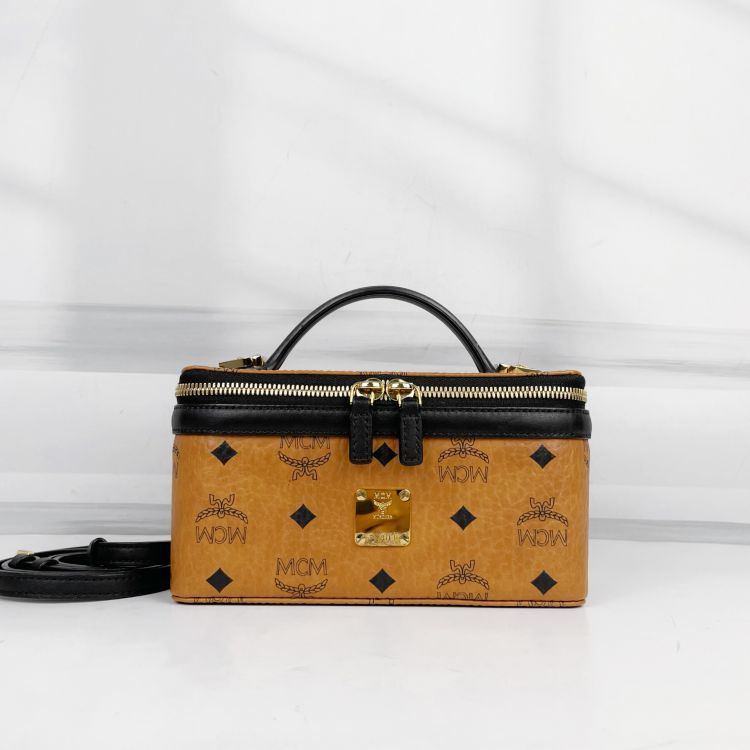 95新/MCM/C9208081607/包包