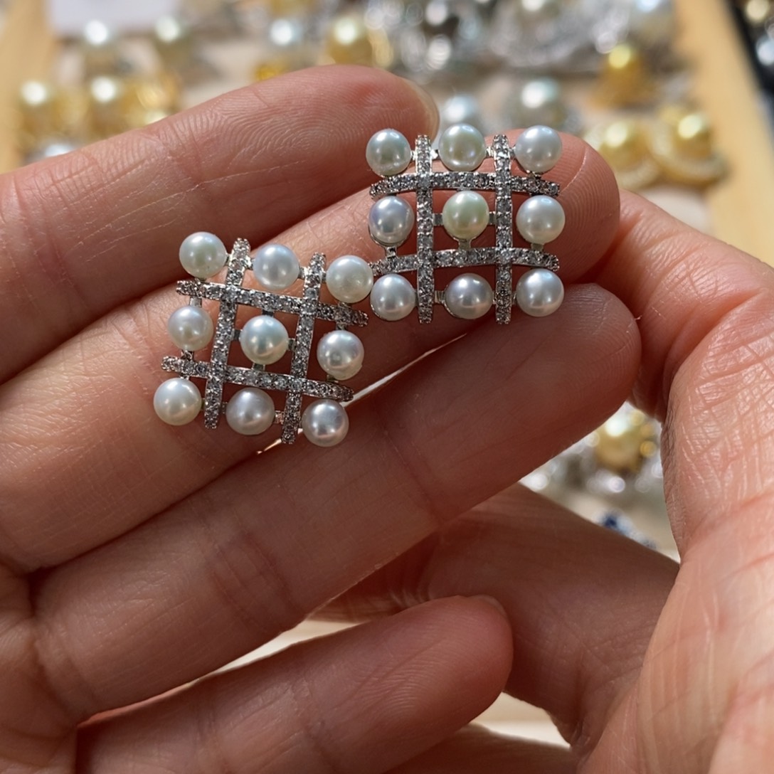 淡水珍珠耳饰未镶嵌