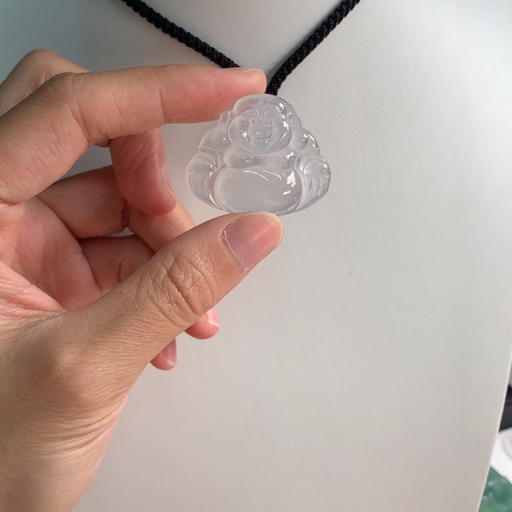 翡翠挂件未镶嵌….