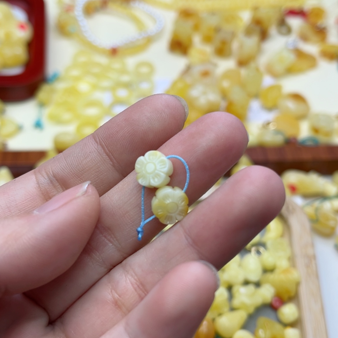 【闪购商品】蜜蜡裸石未镶嵌配饰