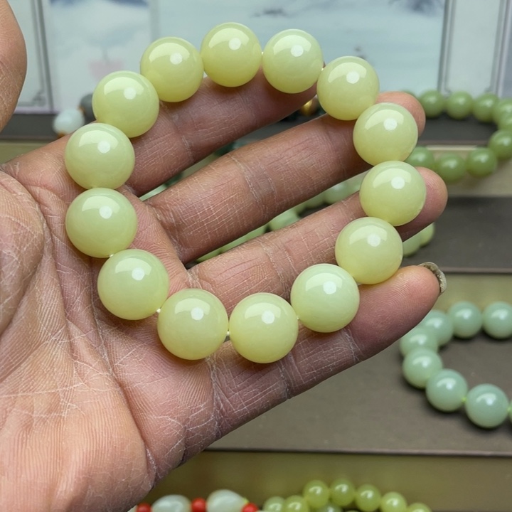 和田玉未镶嵌手链