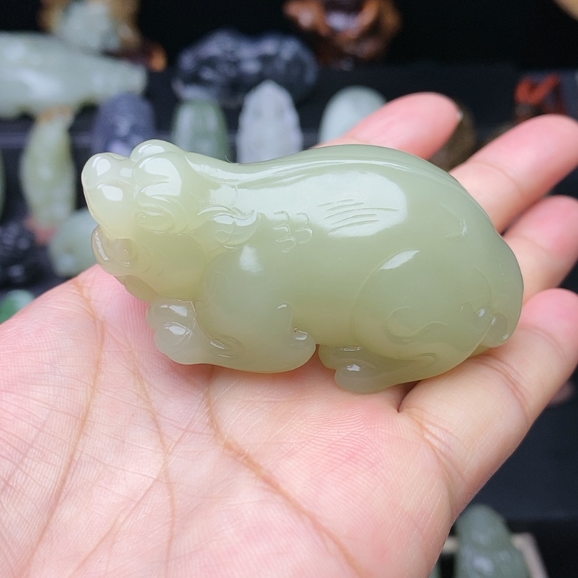 【闪购商品】和田玉把件未镶嵌?**蝉