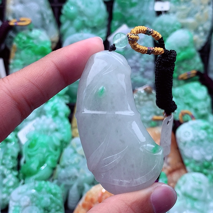 翡翠吊坠(不含链)未镶嵌