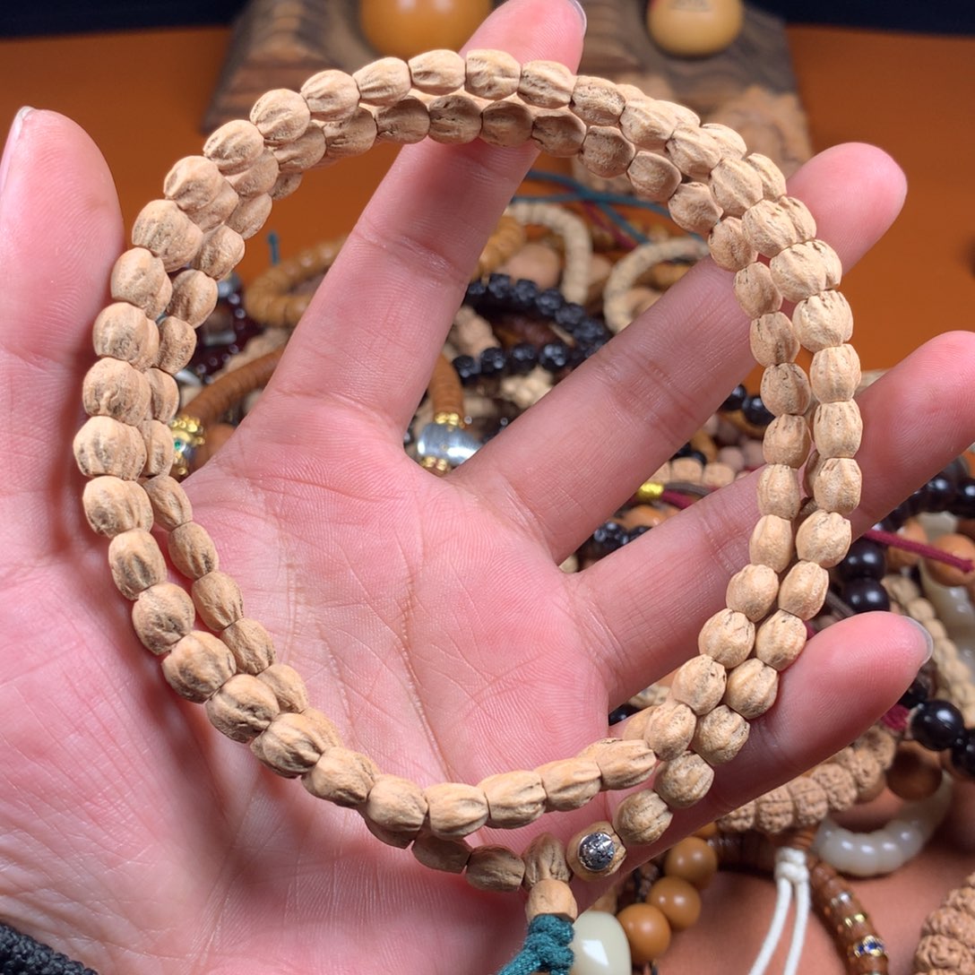 柏香籽/百香籽吊坠1425525535555