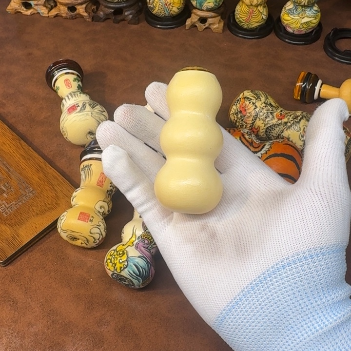 草***金有机玻璃葫芦记录
