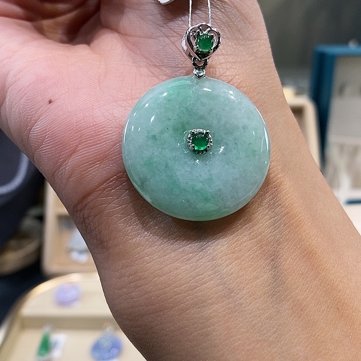 翡翠吊坠(不含链)银S925镶嵌平安扣