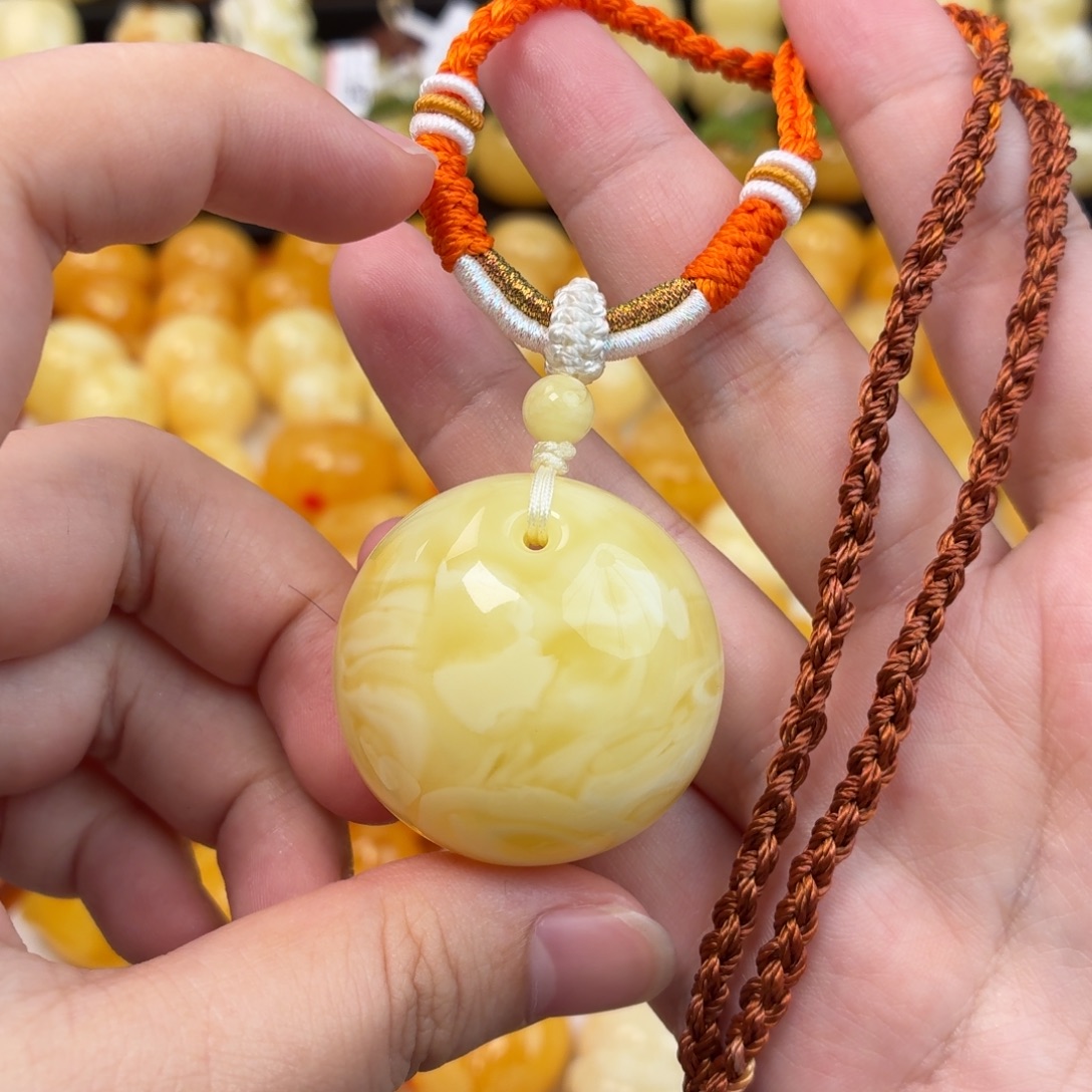 蜜蜡未镶嵌毛衣链蜜蜡