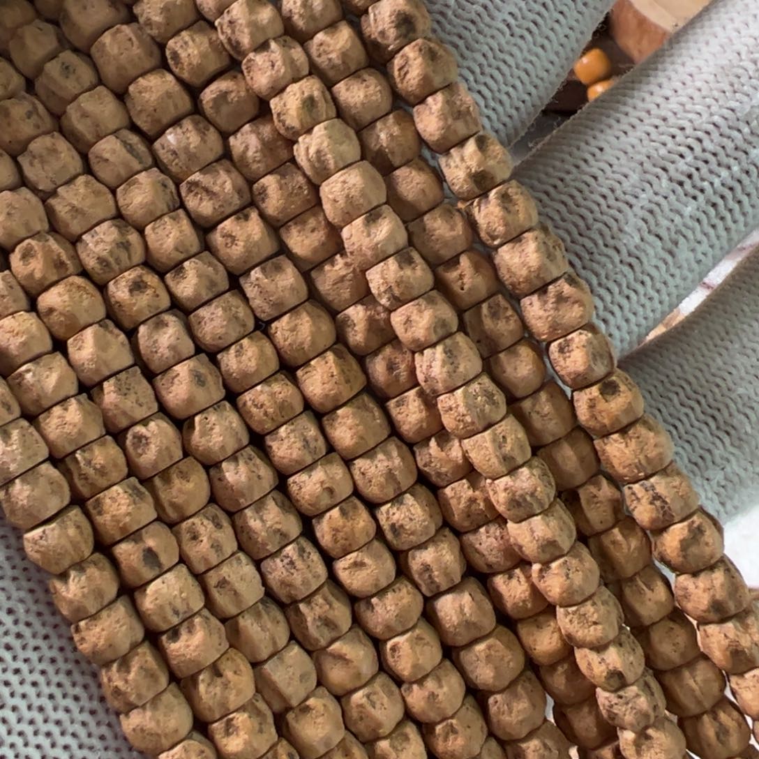 柏香籽/百香籽吊坠