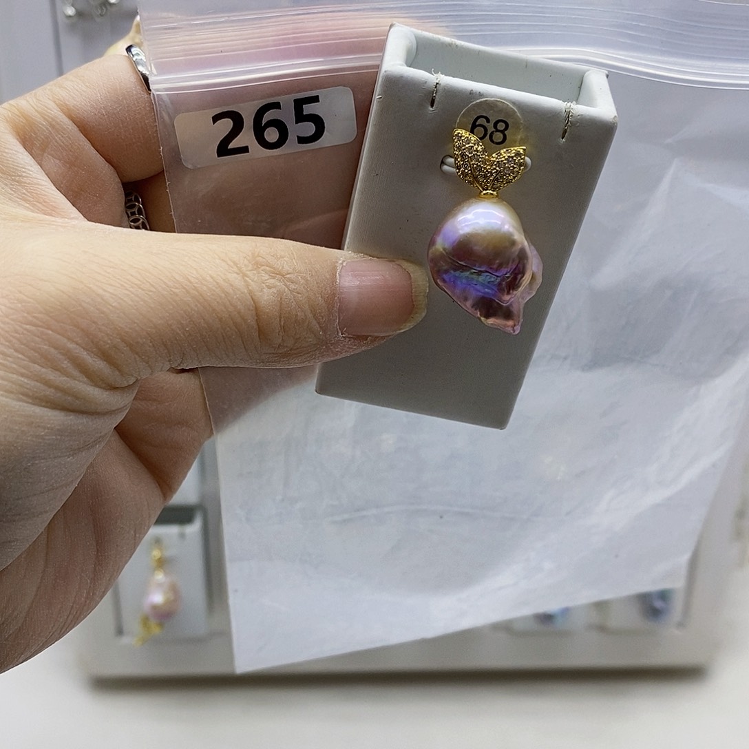 颈饰合金淡水珍珠