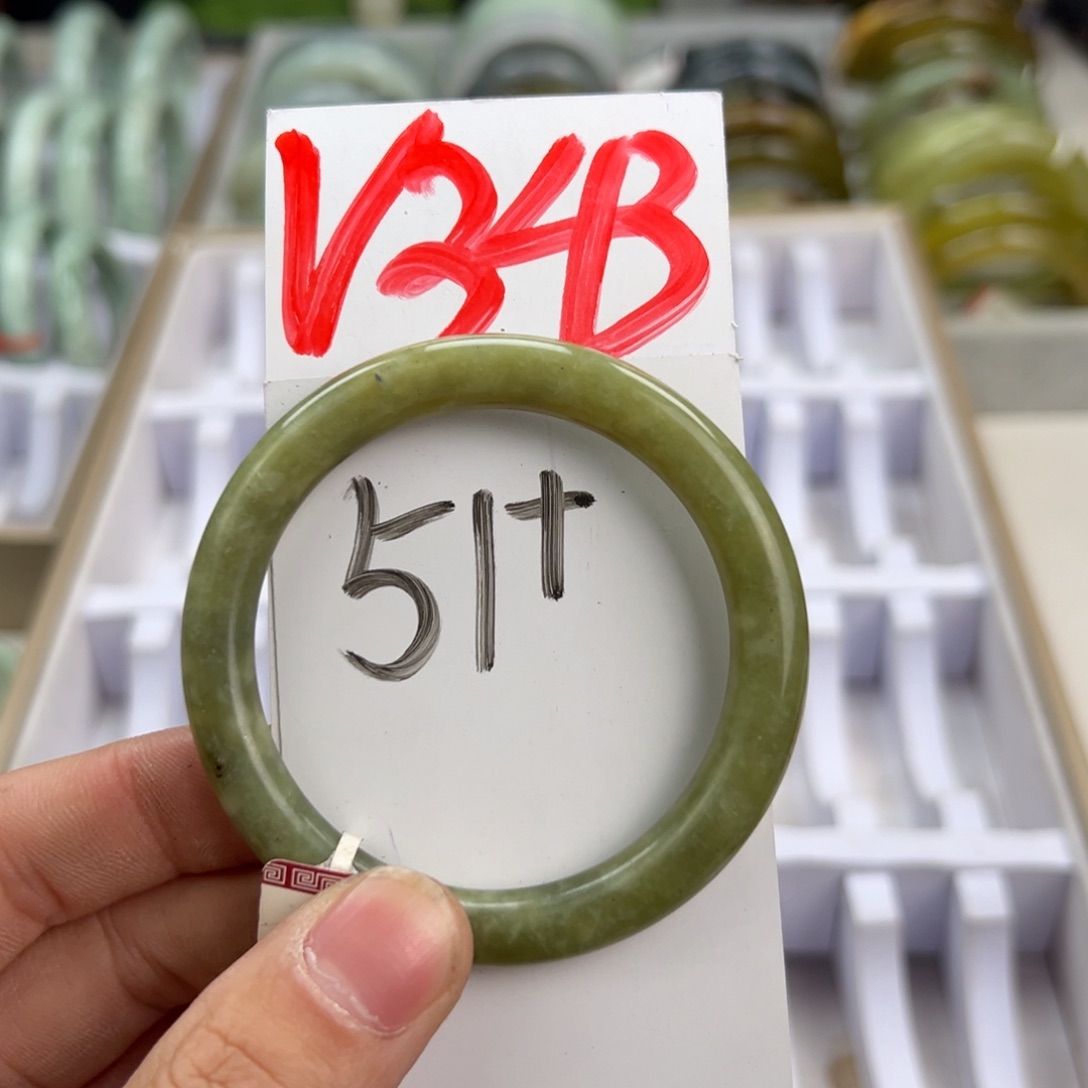 岫玉手镯未镶嵌天然岫玉微瑕