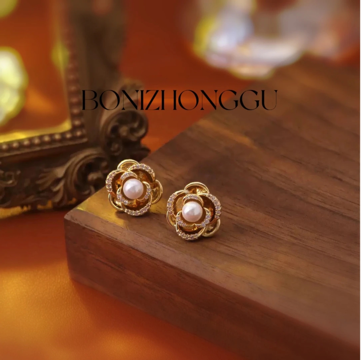 铜合金耳饰 A582《心动信号》法⭐️花朵耳钉时尚复古轻奢气质