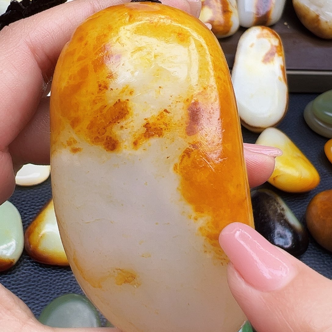 和田玉挂件未镶嵌