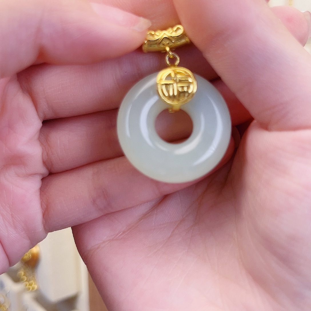 和田玉银S925镀金镶嵌颈饰