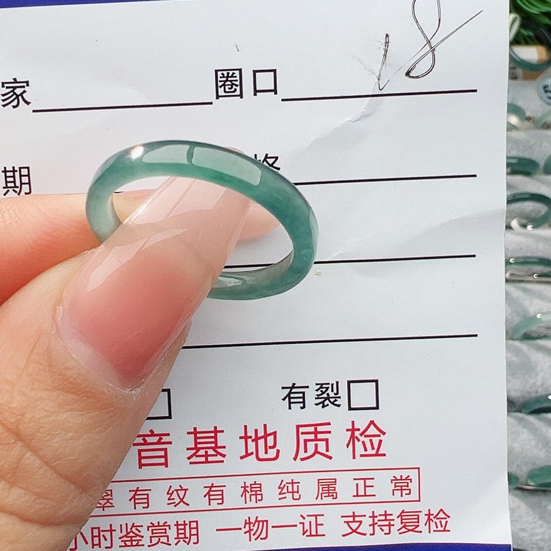 未镶嵌戒指翡翠翡翠